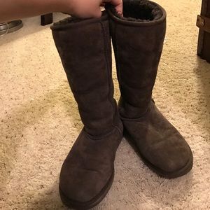 fall brown uggs!!