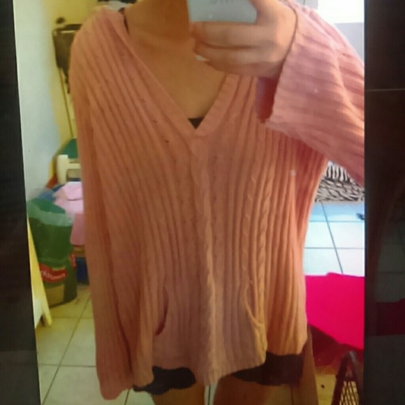 Pink sweater - Picture 4 of 4