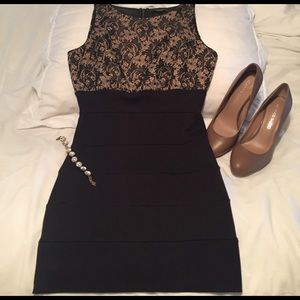 Sexy dress with exposed zipper💋