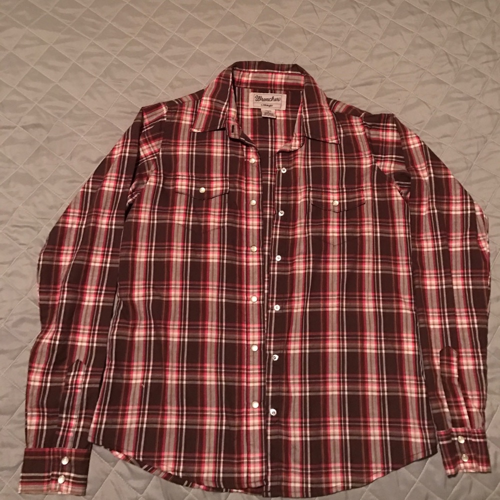 Size small wrangler pink and brown button down