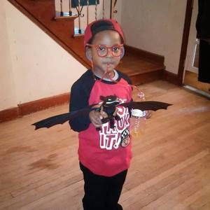 Meet your Posher, Auja