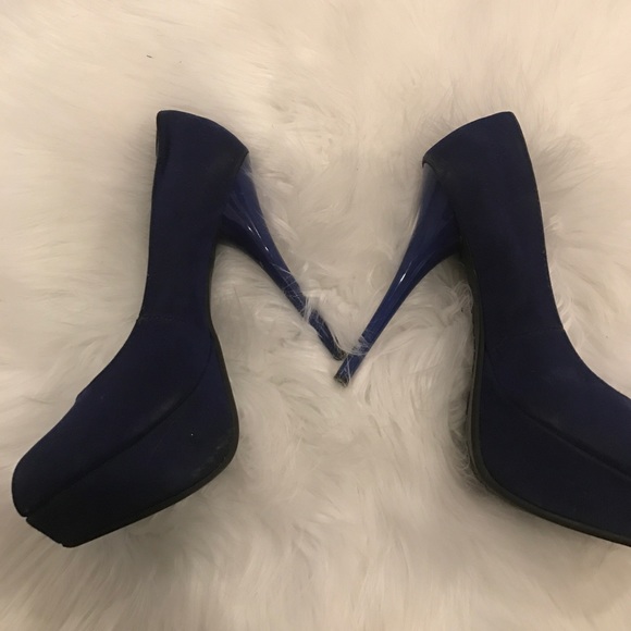 Fairly In New Condition! - Picture 2 of 4