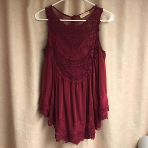 Maroon Altar'd State Top