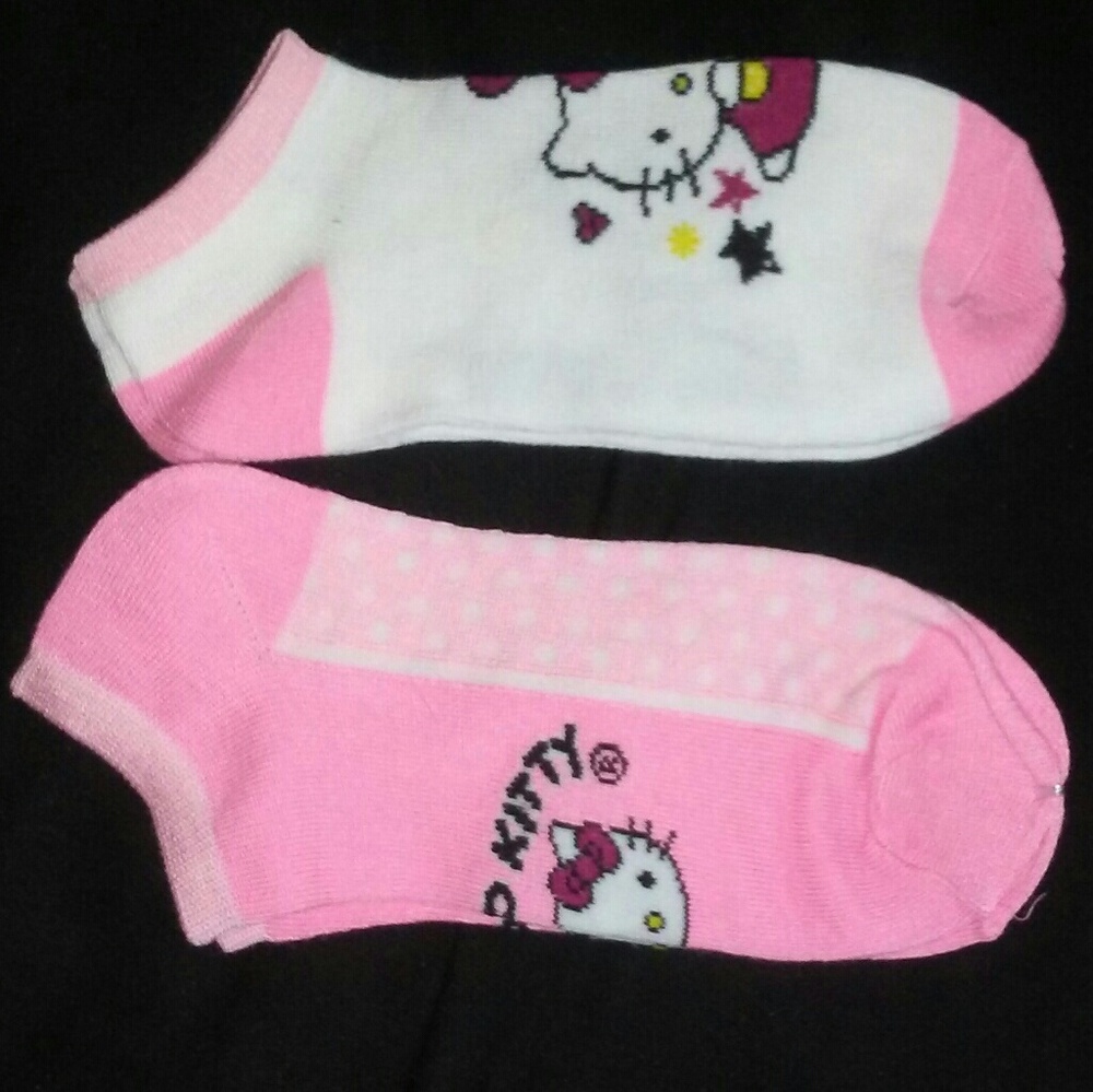 Hello Kitty Socks - Picture 2 of 2