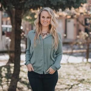 Meet your Posher, Beth