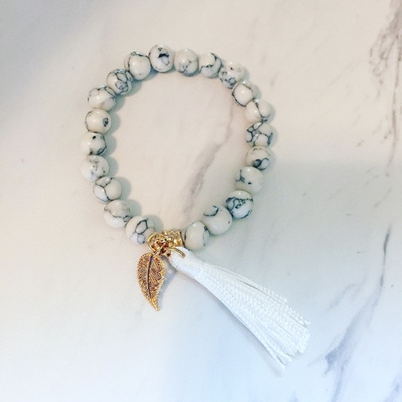 Pineapple.PalmBeach Jewelry - Stone Tassel Bangle