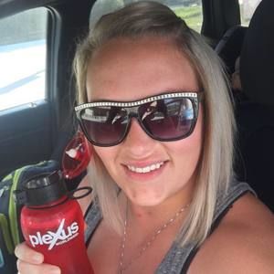 Meet your Posher, Holli