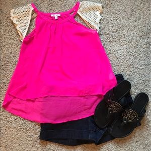 NWOT TCEC Hot pink sheet bell high-low top