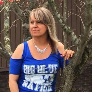 Meet your Posher, Alicia