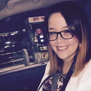 Meet your Posher, Meredith