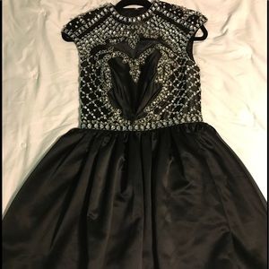 Short black homecoming dress