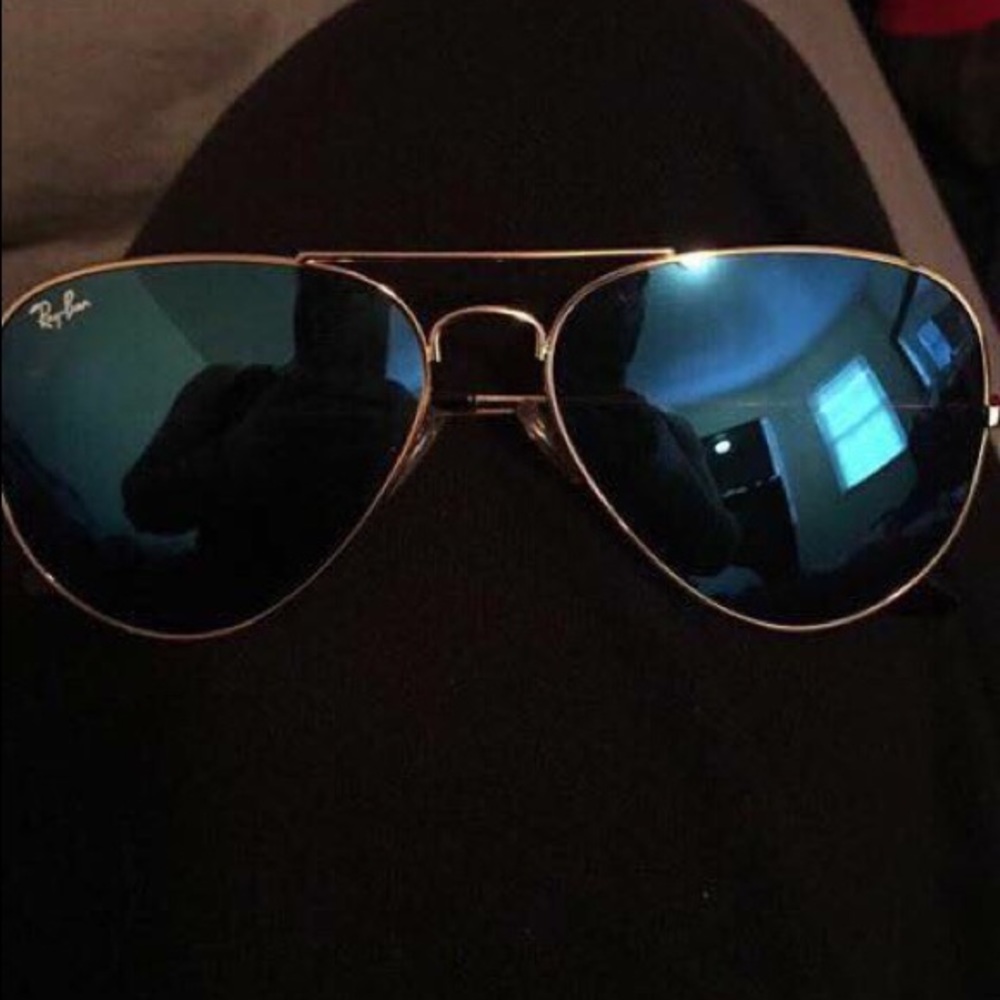 Ray ban
