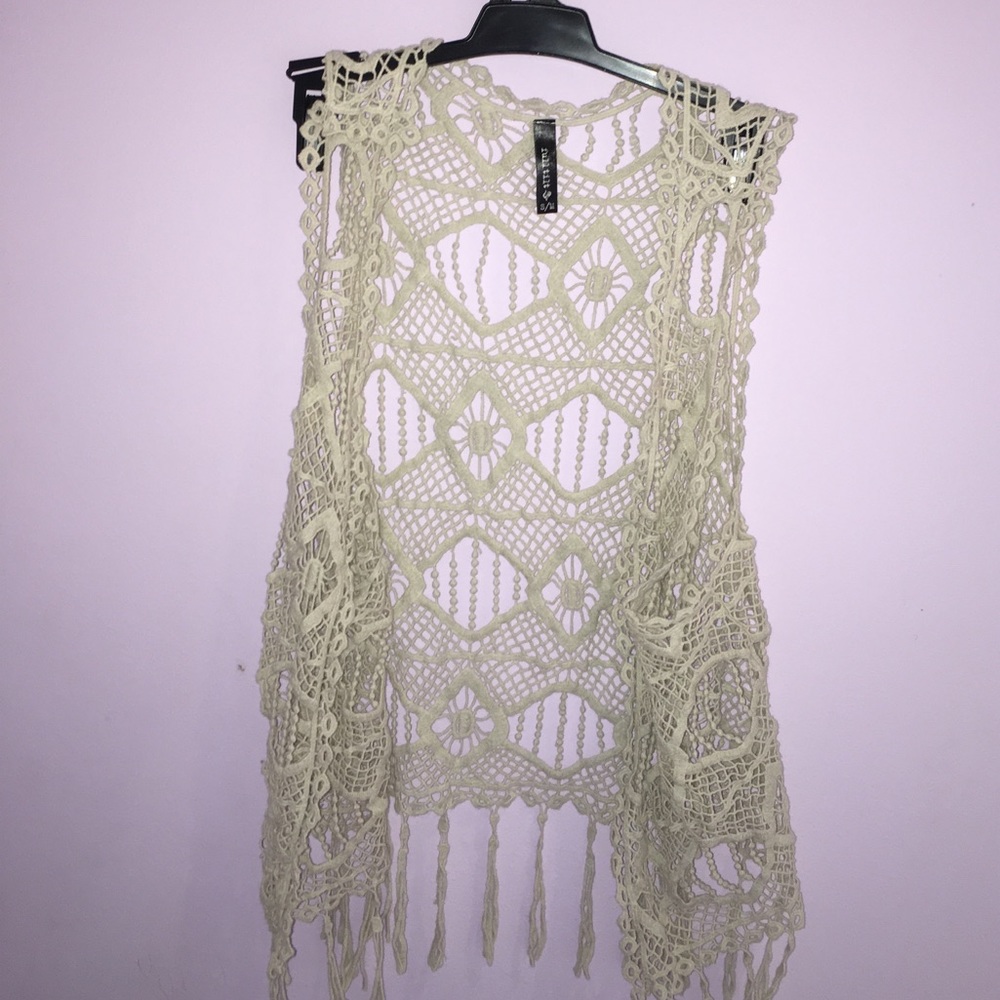 Super cute swim cover up!