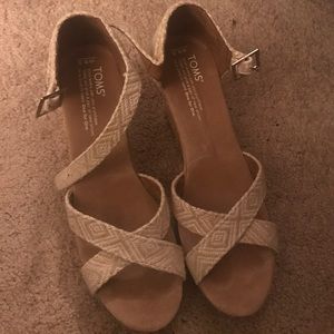 Toms wedges