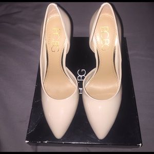 BCBG Paris "Dove" Heels size 7.5