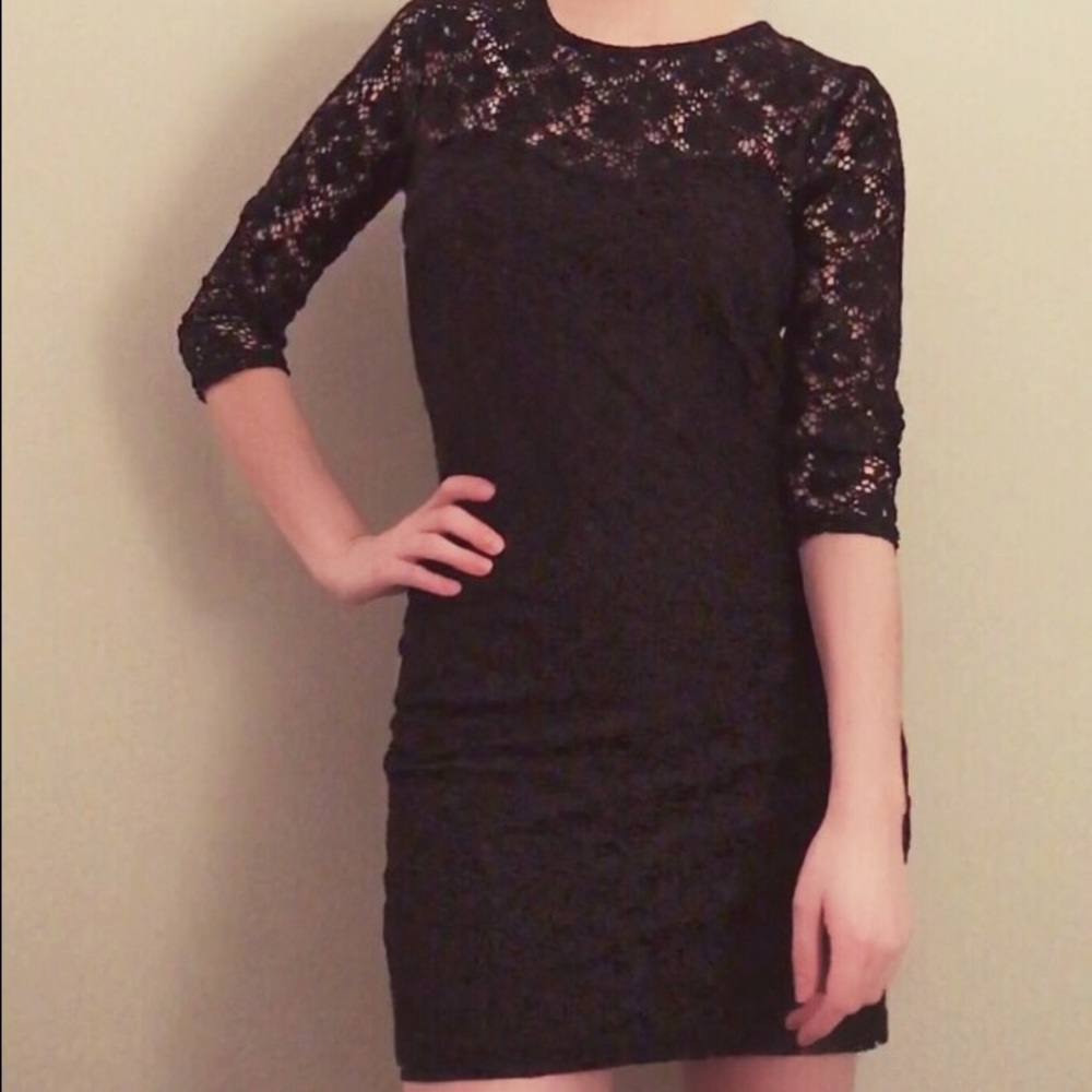 Ali & Kris black lace backless dress