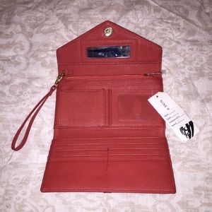 Clutch Wallet w/ Mirror (Open to Offers)