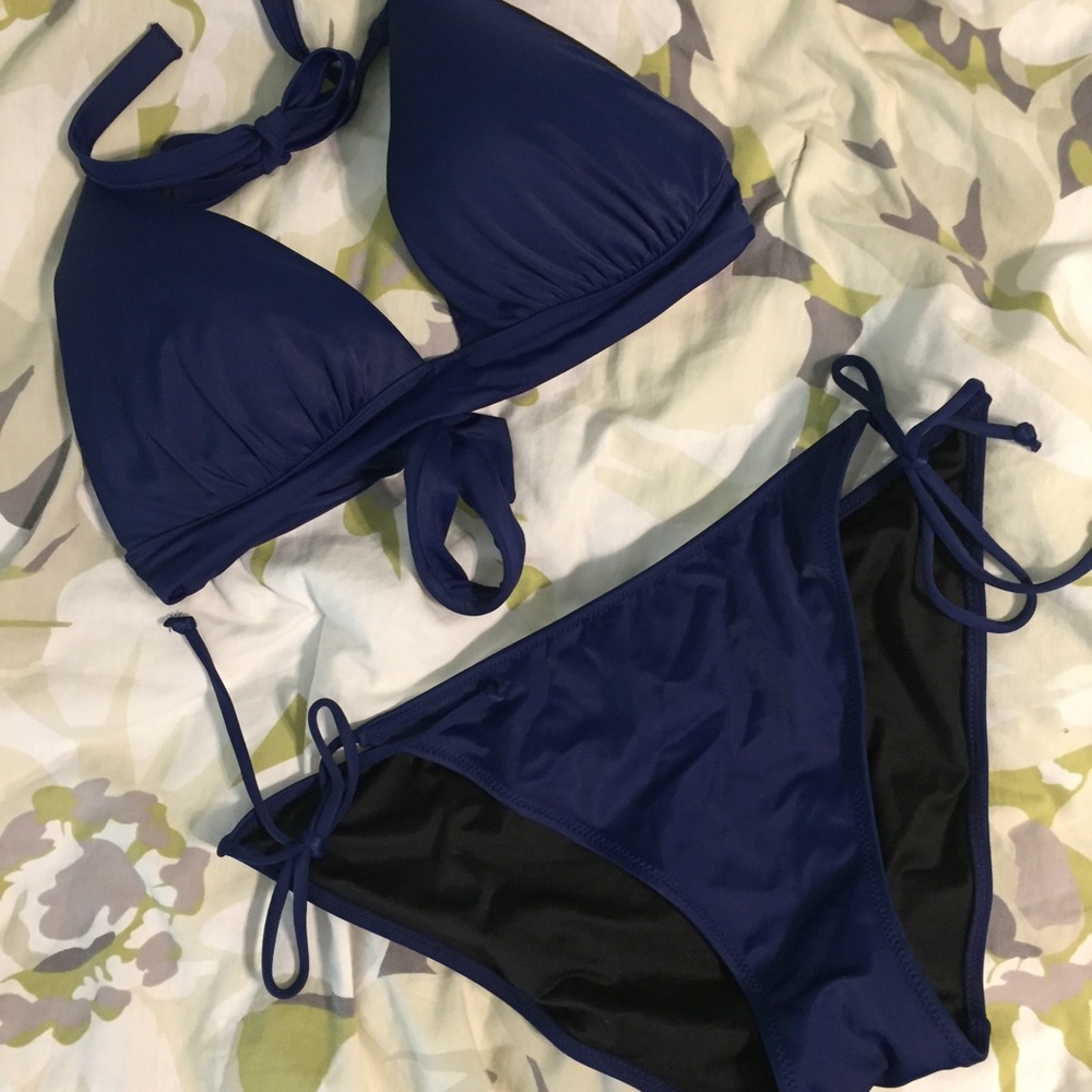 Victoria’s Secret bikini SET