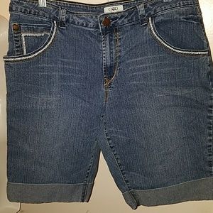 Blue jean Bermuda shorts
