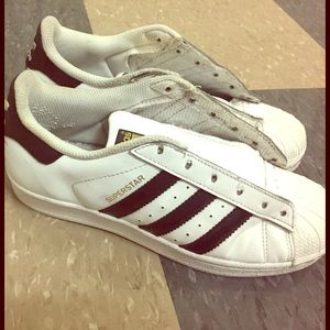 Adidas Superstar (Yes, I have the shoelaces too)