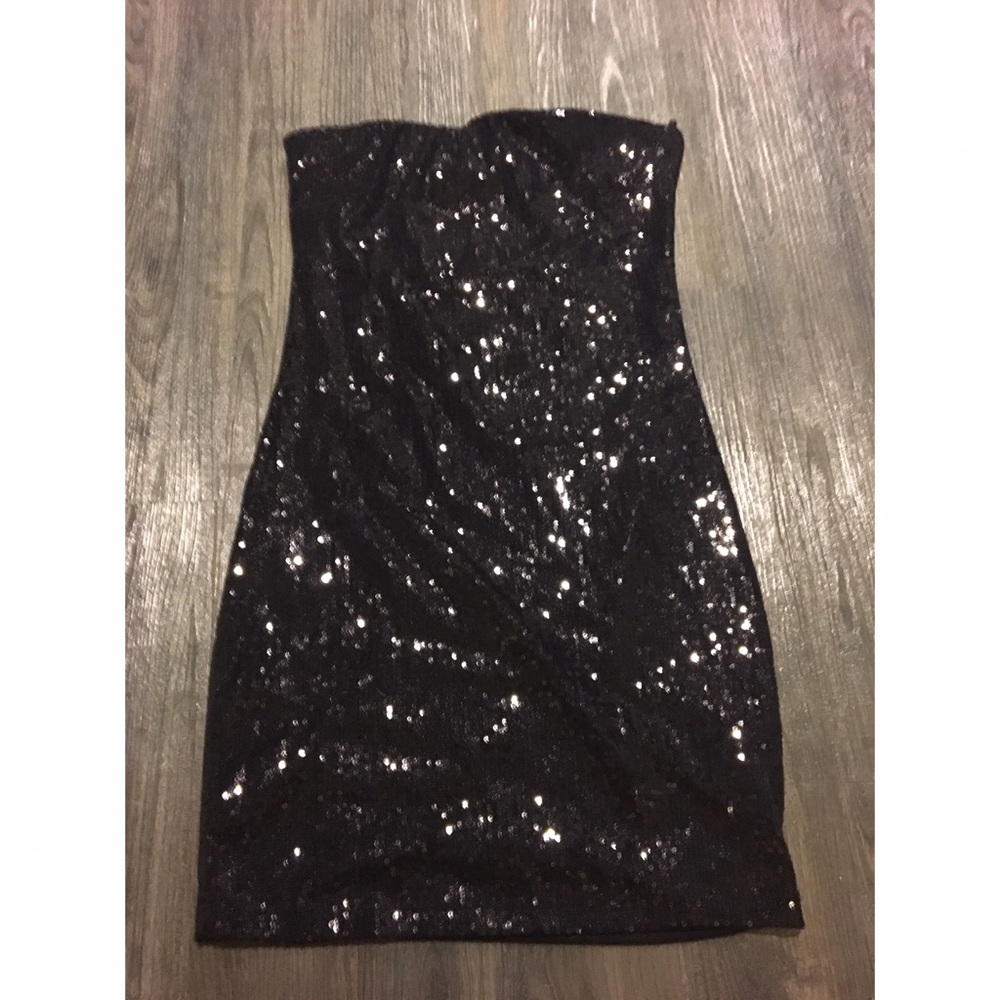 Sequence dress