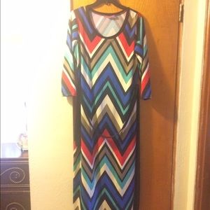 ***LAST CHANCE*** 🎉🎉🎉Striped Maxi