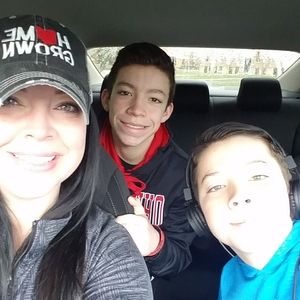 Meet your Posher, Chrissy