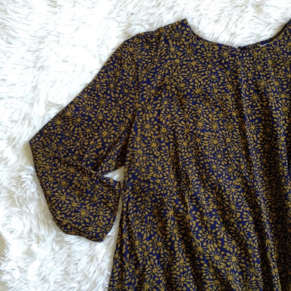 H&M Dresses & Skirts - H&M blue+yellow print 3/4 sleeve babydoll dress