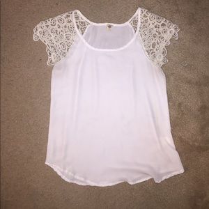 Off white, short sleeve shirt.