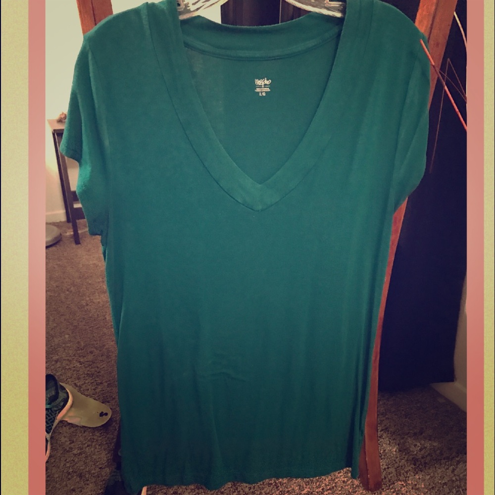 Basic tee