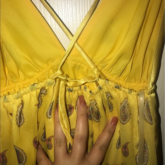 Dress - Picture 3 of 3