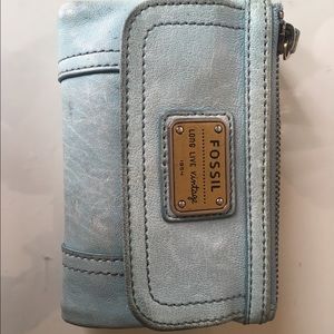 Light blue fossil wallet