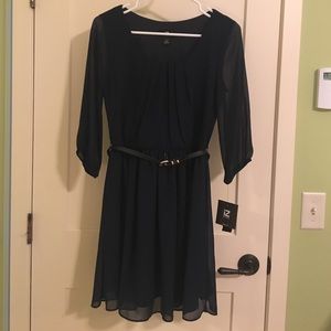 Dark blue 3/4 sleeve dress