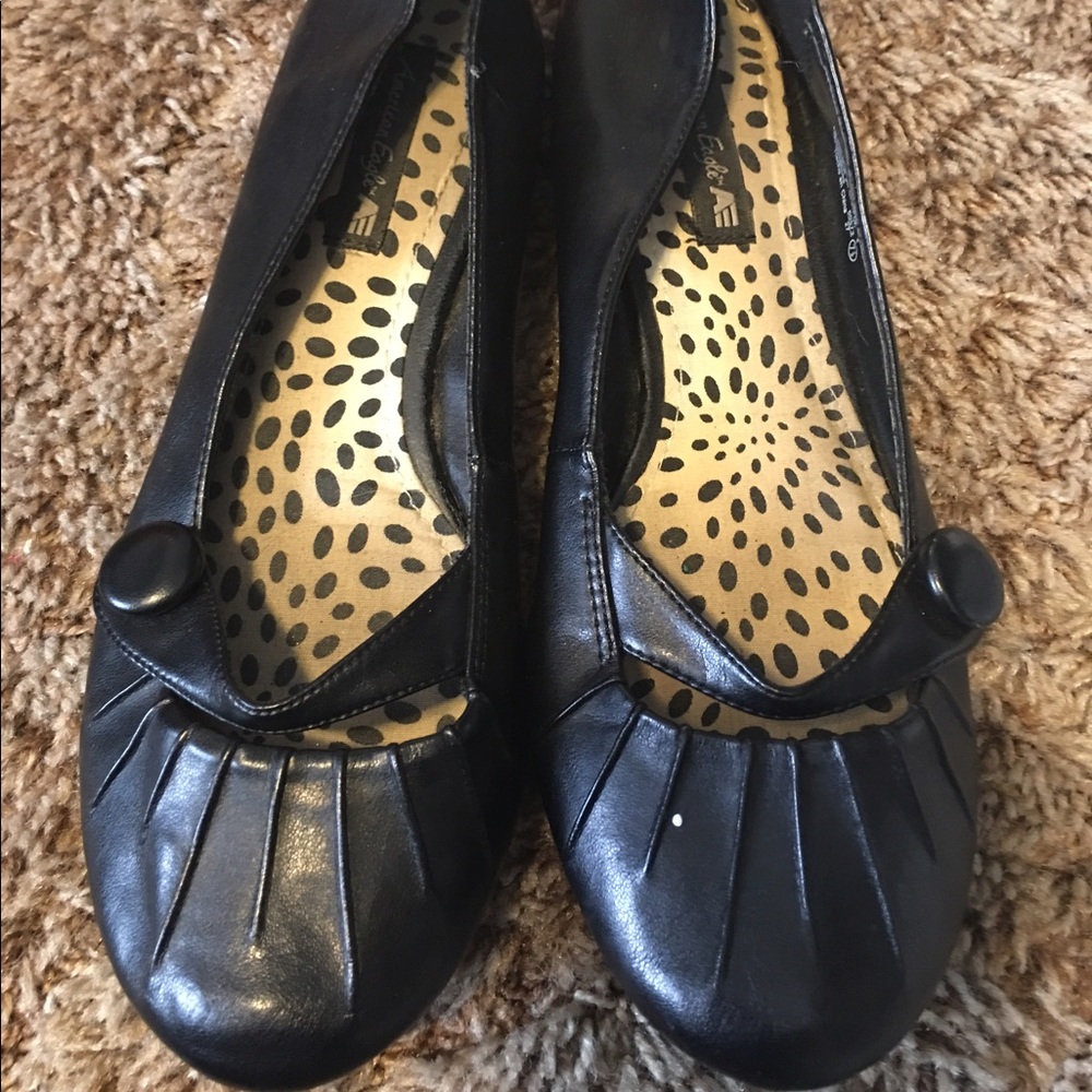 American Eagle ballet flats