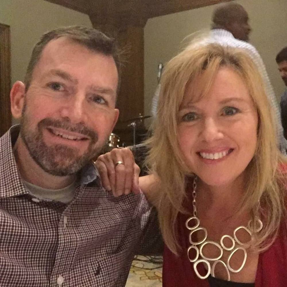 Meet your Posher, Tona