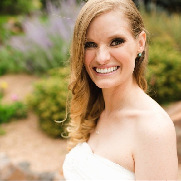 Meet your posher, Shannon... - Picture 3 of 3