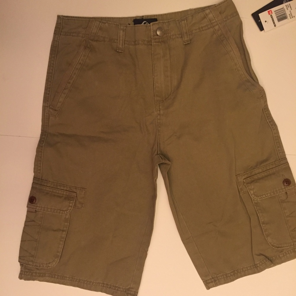 NWT QUIKSILVER cargo shorts