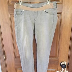 Maternity Jeans