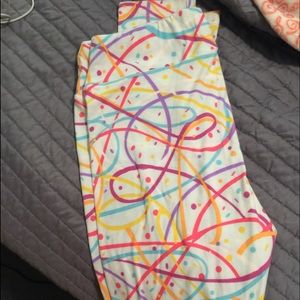 Lularoe TC confetti leggings