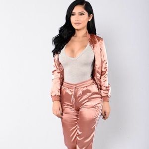 Rose gold 2 piece tracksuit😍