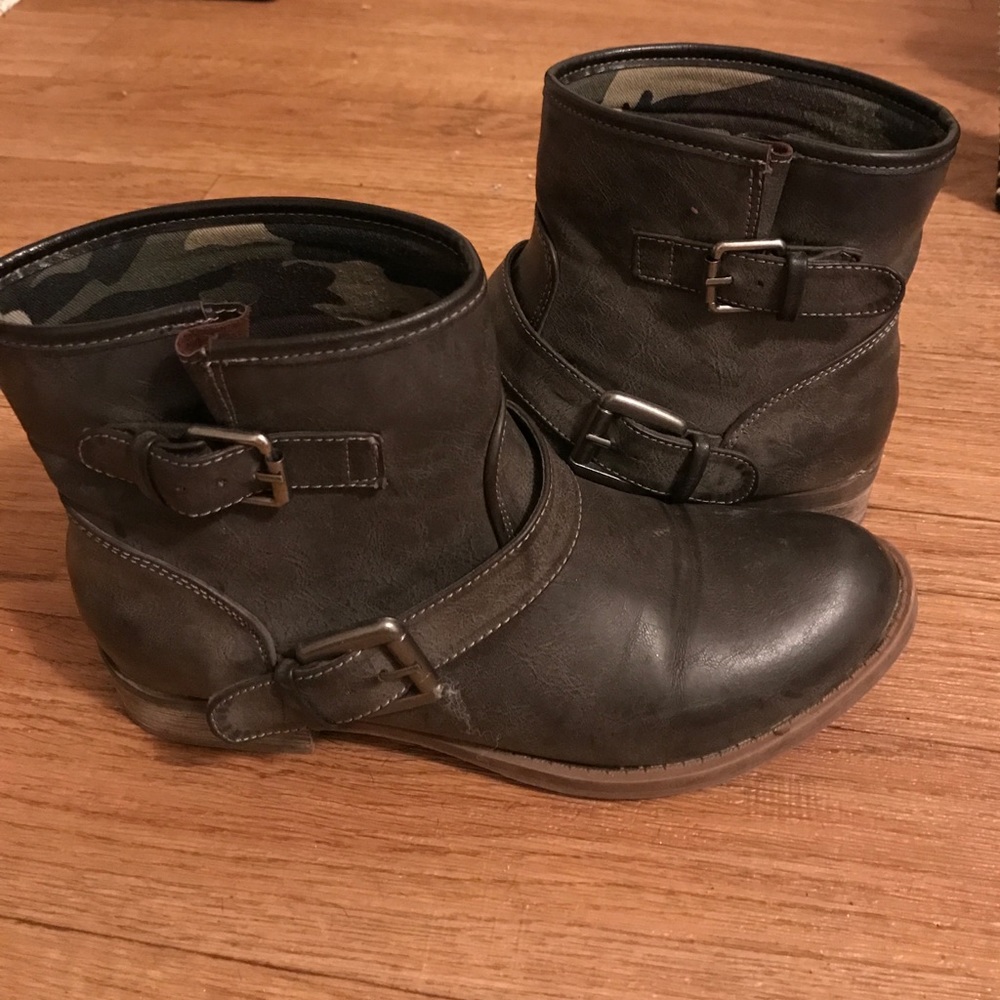Cute boots
