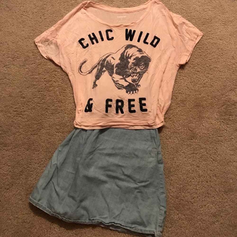 🔥 Express small crop top - Picture 2 of 3