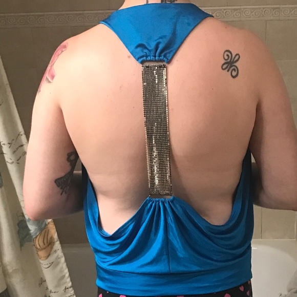 Draped halter - Picture 4 of 4