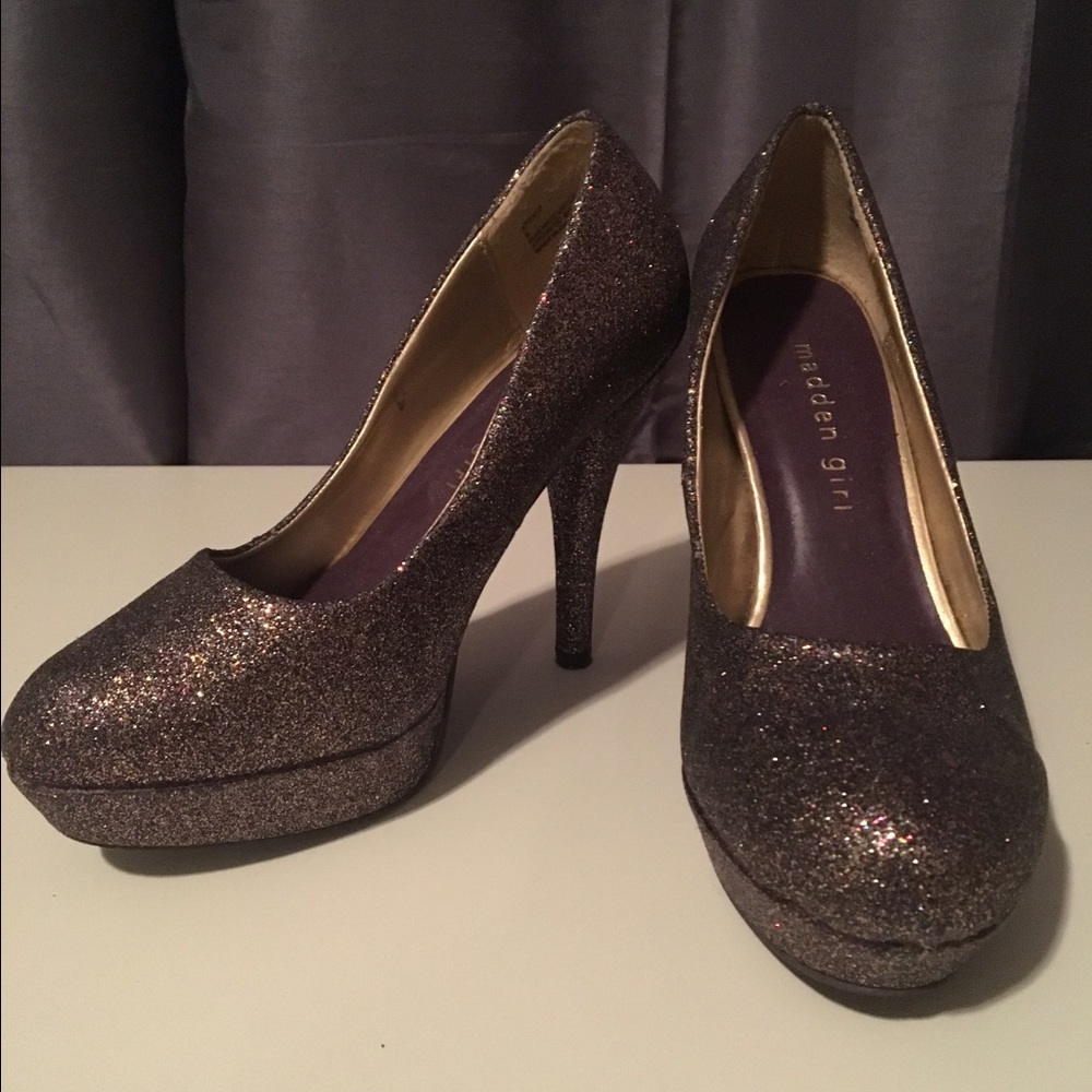 Madden girl sparkle heels!