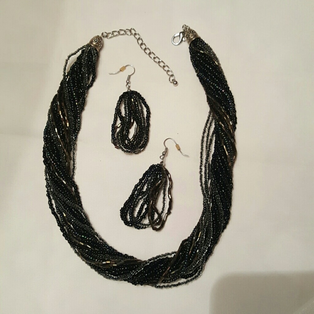 Necklace and Earring Set