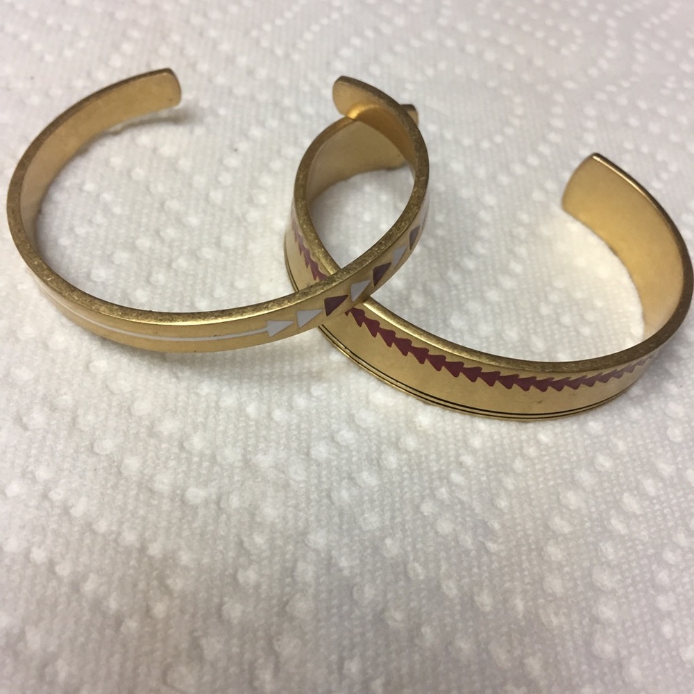 Gold cuff bracelets, tribal/ arrow