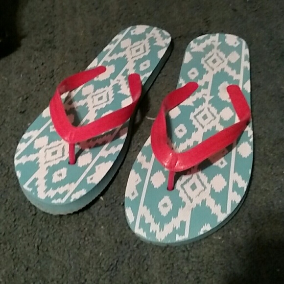 $4 or Free w/ any purchase! Colorful flip flops - Picture 1 of 1