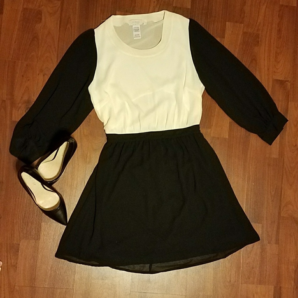 Soulmates Black/white dress