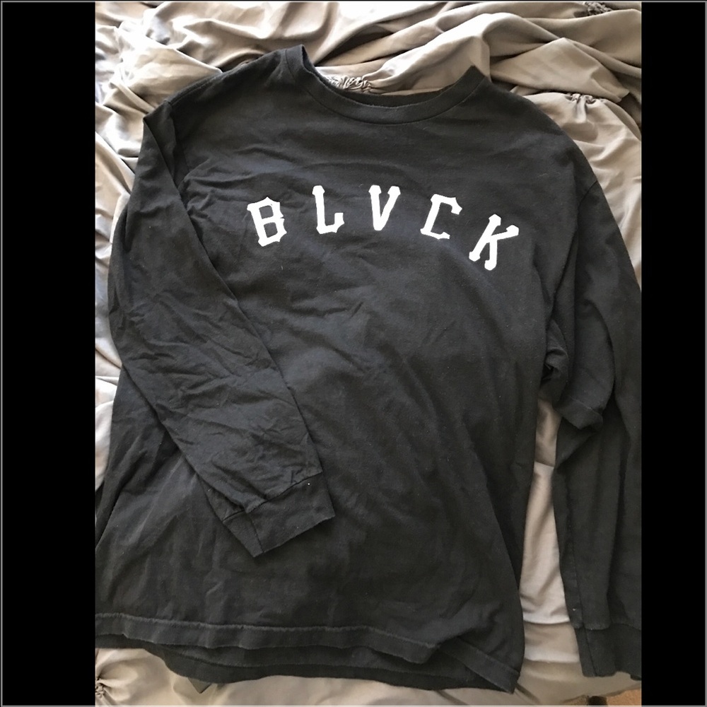 "BLVCK SCVLE" long sleeve