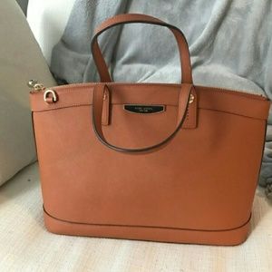 Henri bendel bag